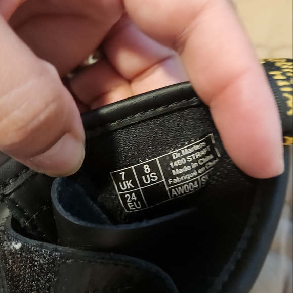 Dr Martens Kids boots (unisex) Size 8 - Picture 5 of 5